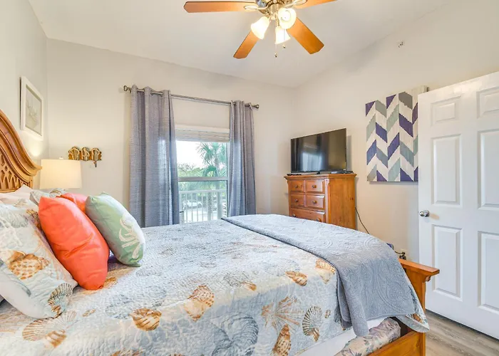 W/ Balcony: 2 Mi To Morgan! Holiday home Gulf Shores